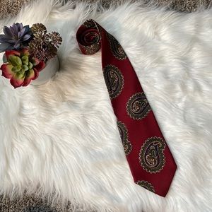 Mailliard’s Silk Tie